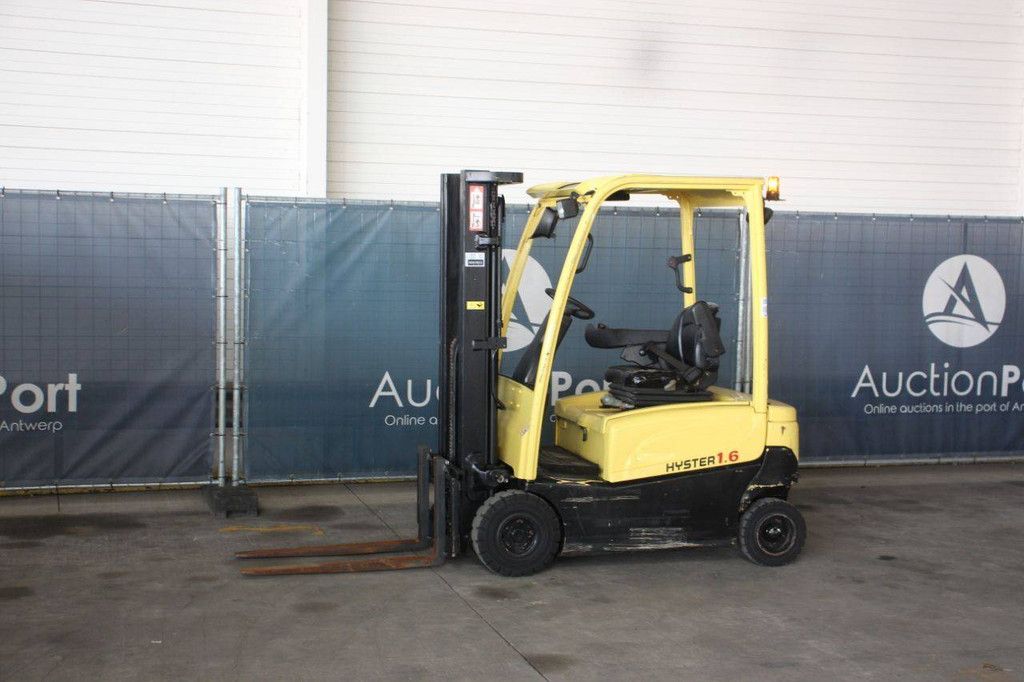 Hyster J1.6 XN Electric Forklift 1360kg 4.6m 2010