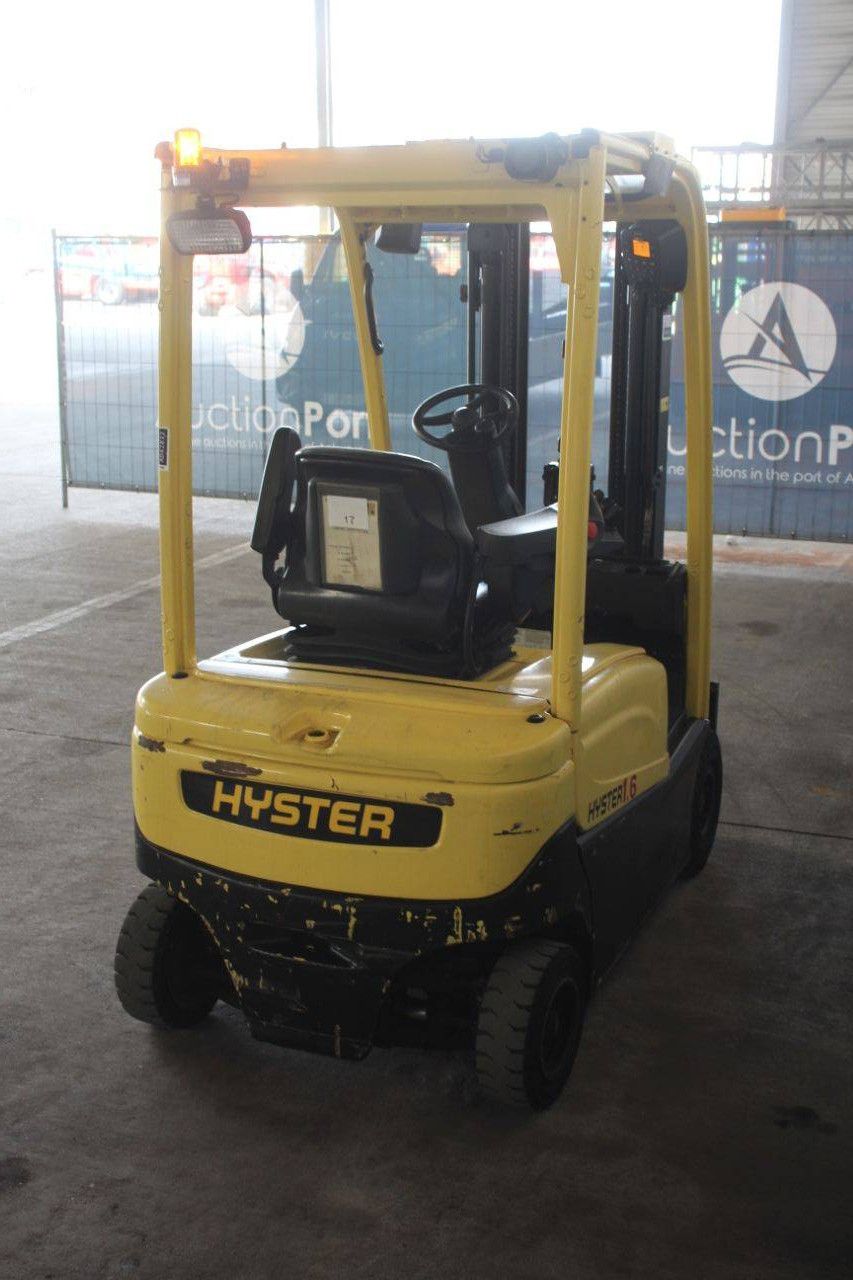 Hyster J1.6 XN Electric Forklift 1360kg 4.6m 2010