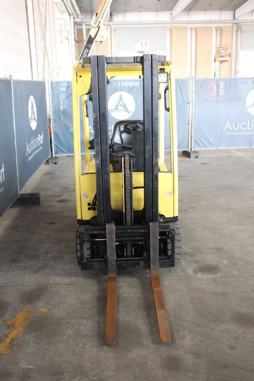 Hyster J1.6 XN Electric Forklift 1360kg 4.6m 2010