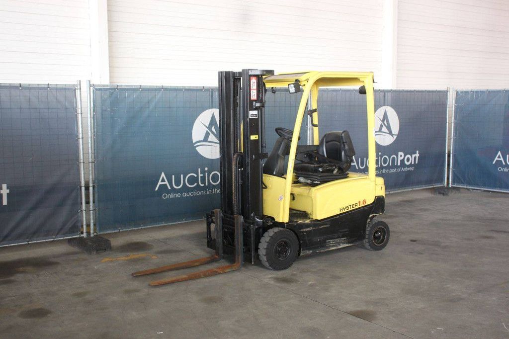 Hyster J1.6 XN Electric Forklift 1360kg 4.6m 2010