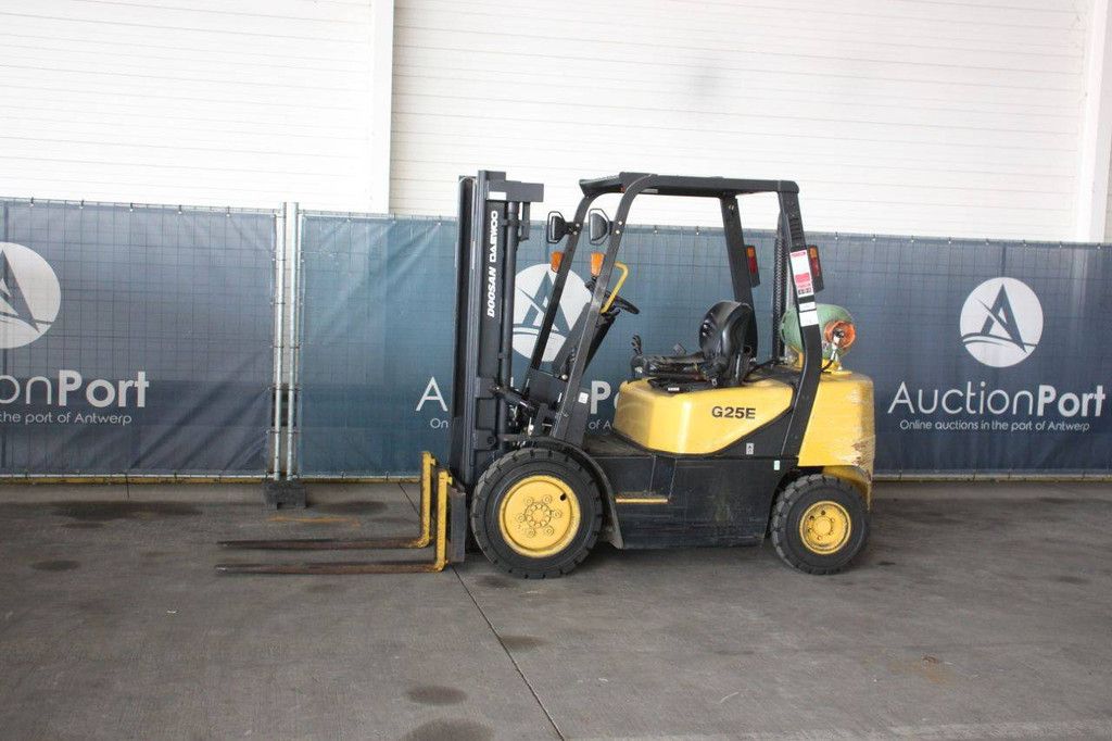 Heftruck Daewoo Doosan G25E-3 LPG 2500kg 3.3m 2006