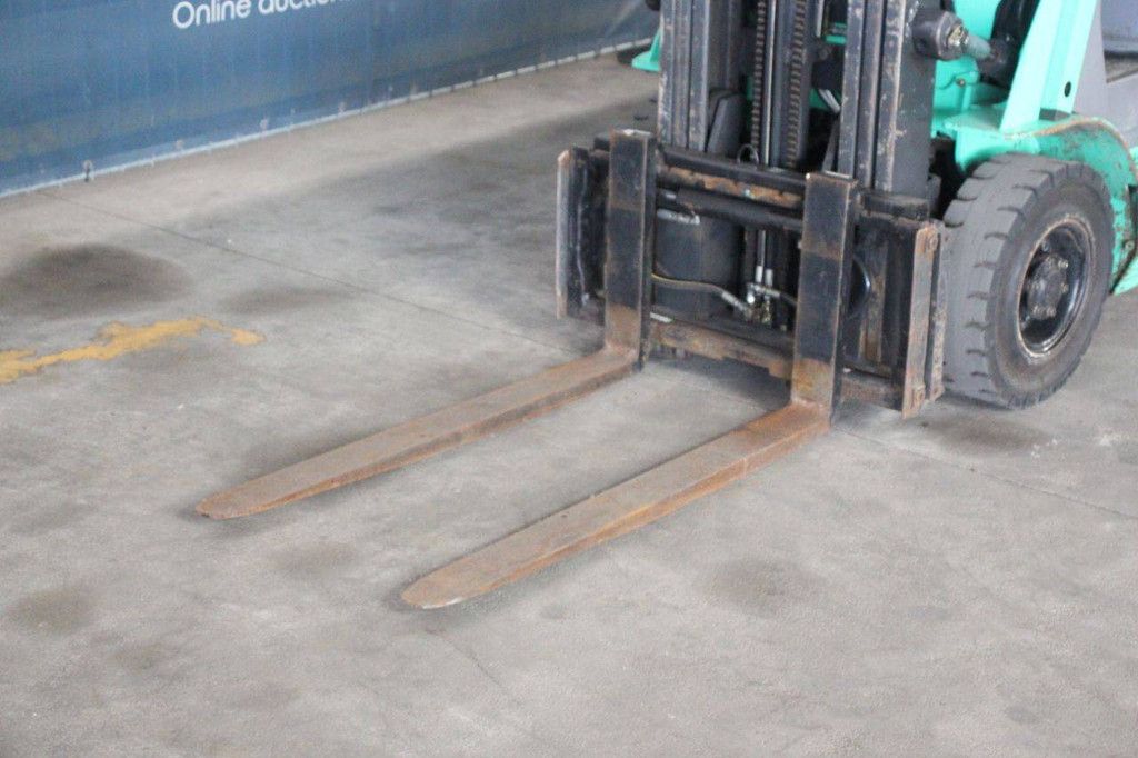 Heftruck Mitsubishi FG18NT LPG 1750kg 5.5m 2013