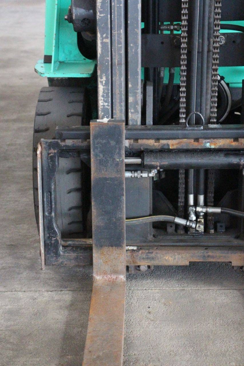 Heftruck Mitsubishi FG18NT LPG 1750kg 5.5m 2013