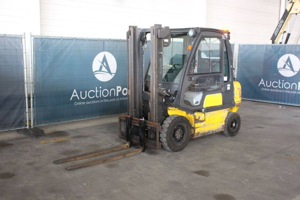 Heftruck Nissan U1D2A25LQ LPG 2500kg 3.3m 2008