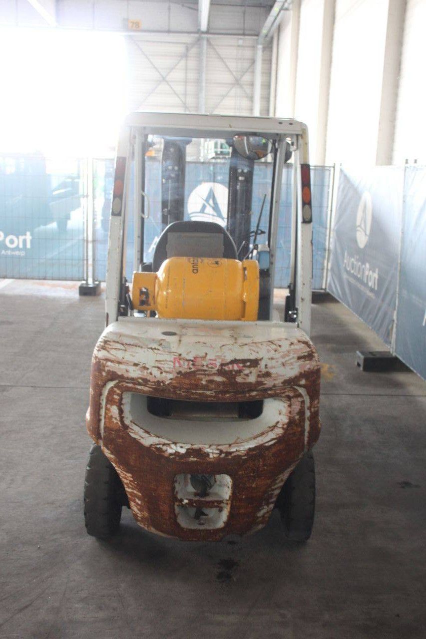 Heftruck Nissan U1D2A25LQ LPG 2500kg 4.5m 2014