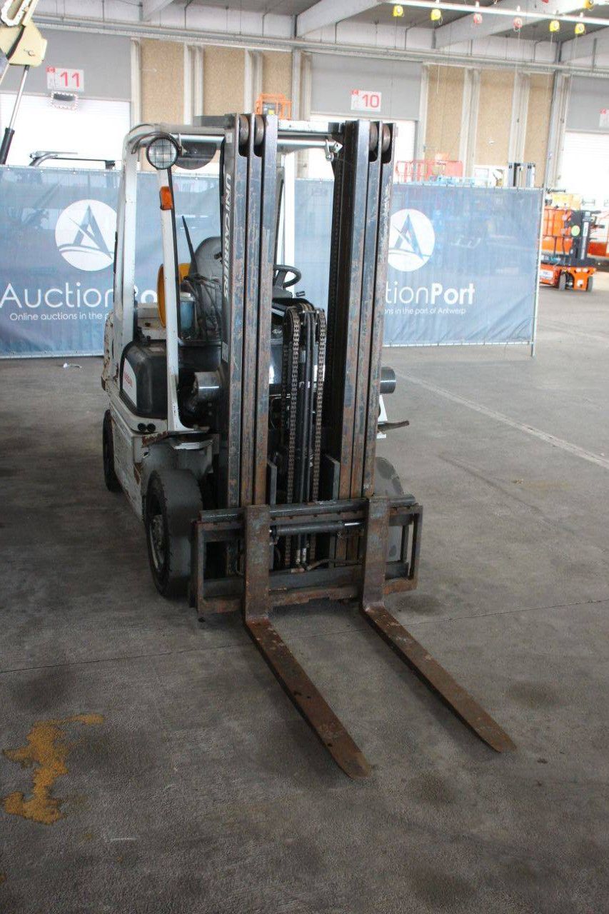 Heftruck Nissan U1D2A25LQ LPG 2500kg 4.5m 2014