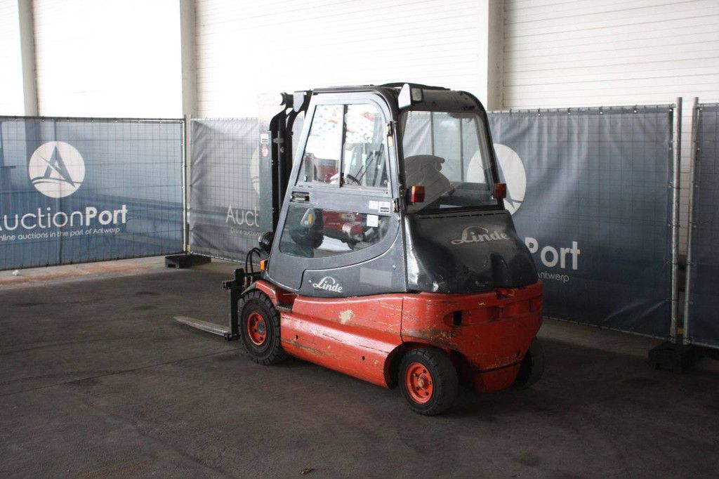 Linde E25/02 Electric Forklift 2500kg 2007