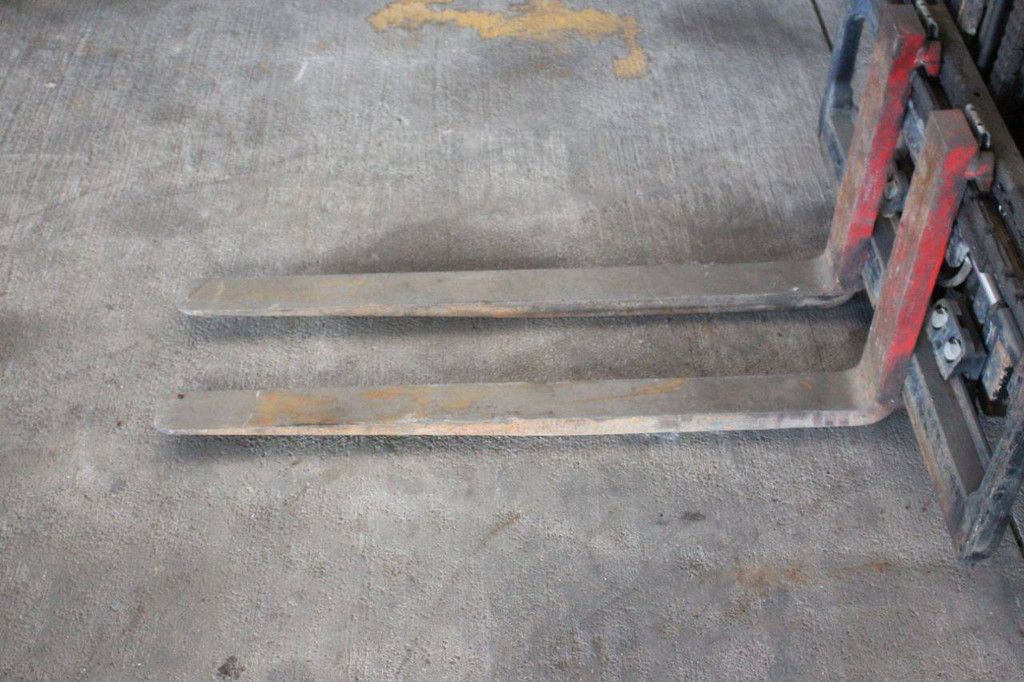 Forklift Hyster H1.8FT LPG 1570kg 4.9m 2008