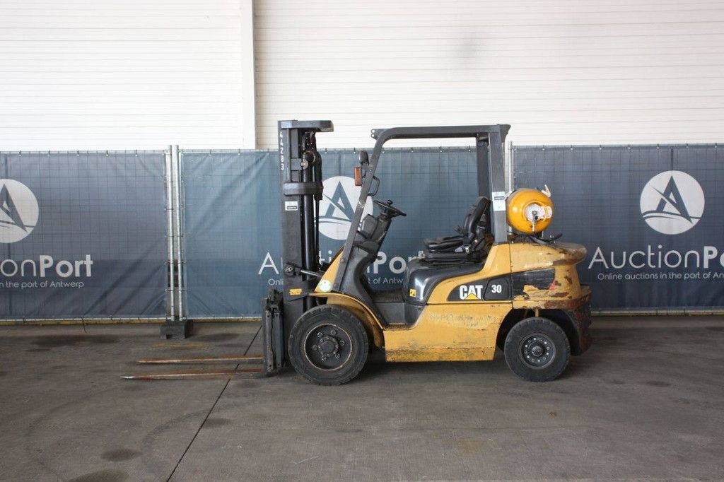 Heftruck Caterpillar GP30NT LPG 3000kg 4.7m 2008