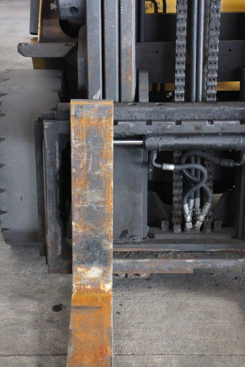 Heftruck Caterpillar GP30NT LPG 3000kg 4.7m 2008