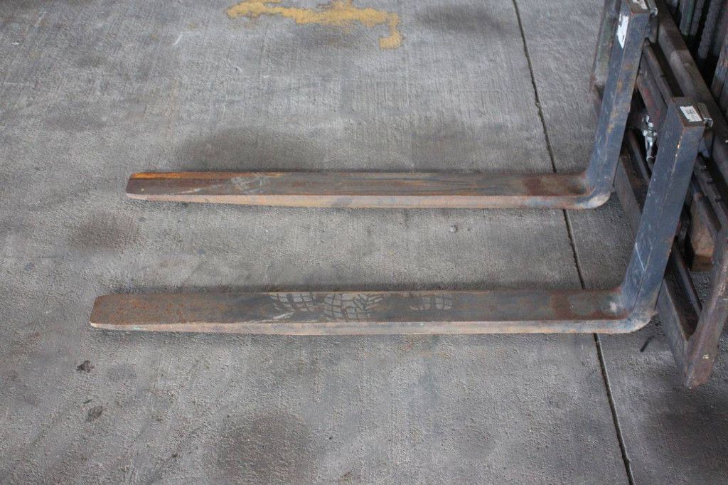 Heftruck Hyster H2.5FT LPG 2370kg 4.95m 2007