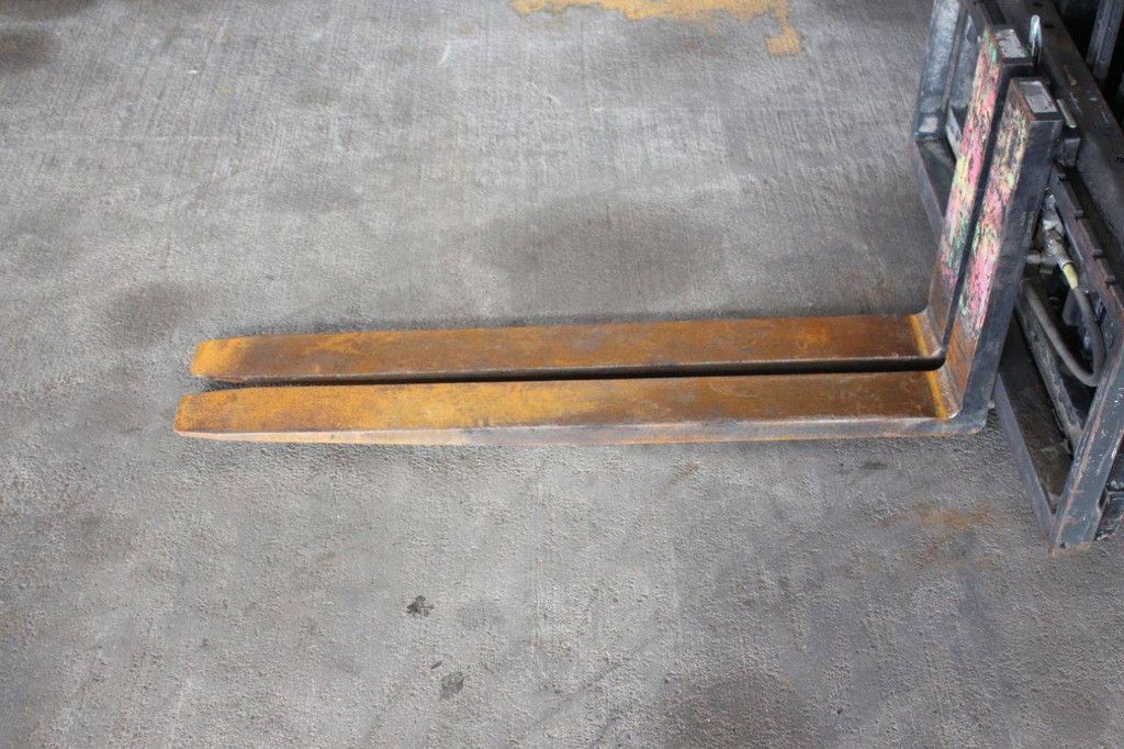 Forklift Unicarriers P1D1A18LQ LPG 1450kg 4.75m 2016