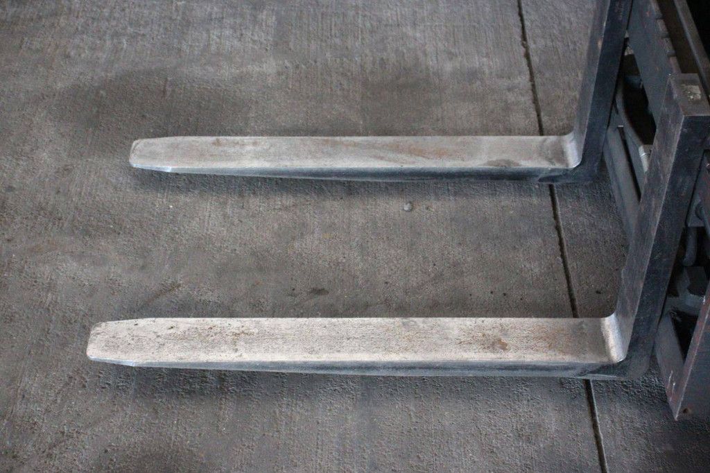 Forklift Unicarriers A1N1L15Q Electric 1500kg 3.3m 2016