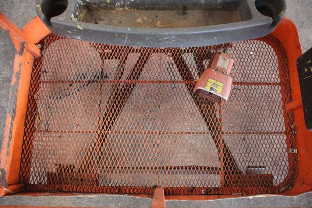 JLG E300AJP Electric Articulated Boom Lift 11m 2013