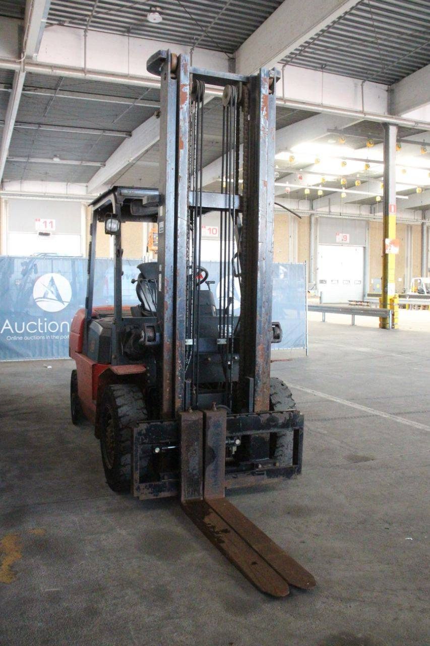 Forklift Hangcha CPCD40 Diesel 4000kg 2013