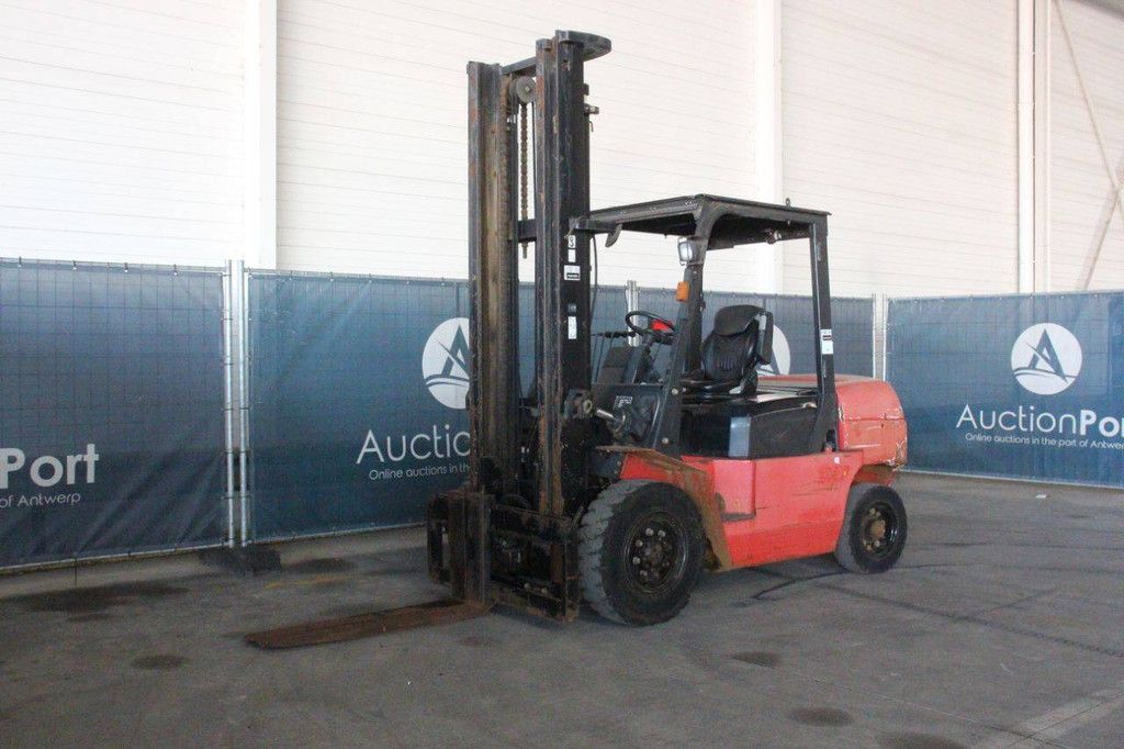 Forklift Hangcha CPCD40 Diesel 4000kg 2013