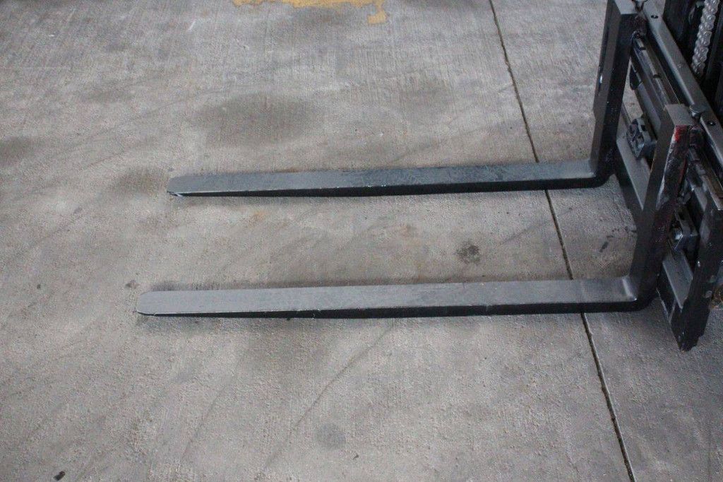 Forklift Hyster J1.8XNT Electric 1670kg 4.9m 2012