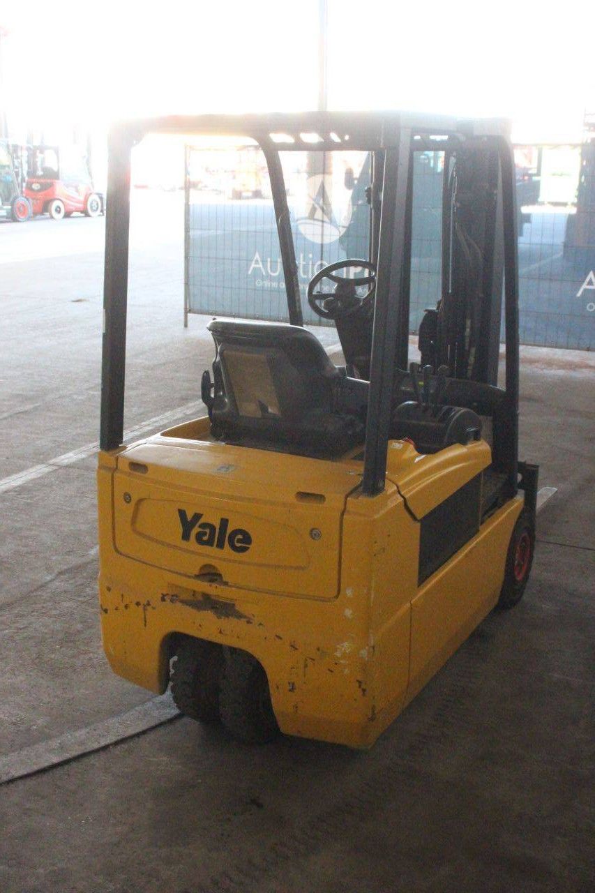 Forklift Yale ERP18ATF Electric 1770kg 4.45m 2006