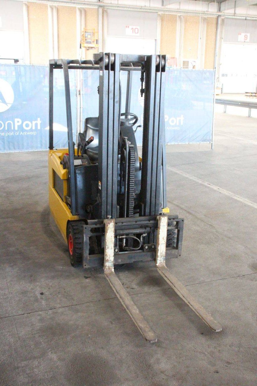 Forklift Yale ERP18ATF Electric 1770kg 4.45m 2006