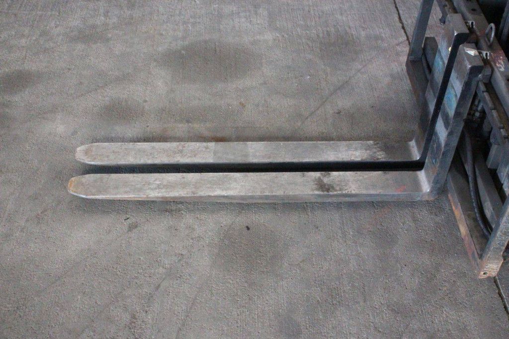 Heftruck Unicarriers G1Q2L25Q Elektrisch 2500kg 2015