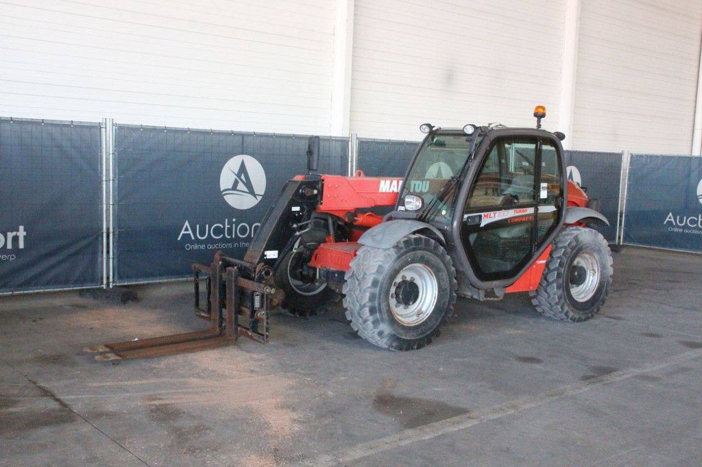 Manitou MLT 627 Telehandler Diesel 2700kg 7m 2013