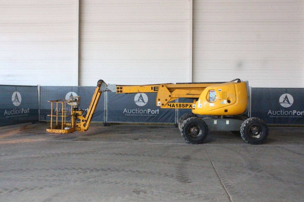 Haulotte HA18 SPX Diesel Articulated Boom Lift 17.3m 2017