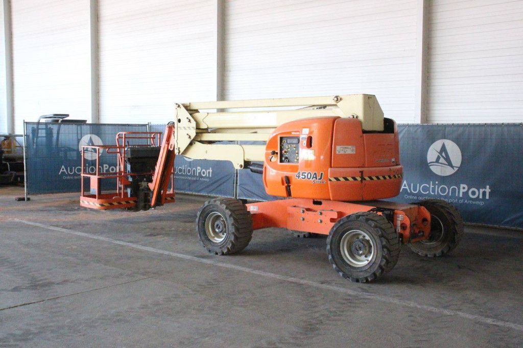 Articulated boom lift JLG 450AJ Diesel 15.7m 2015