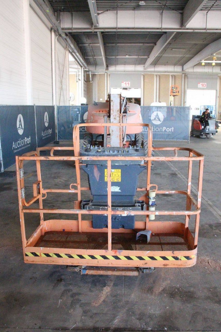 Telescopic boom lift JLG 460SJ Diesel 16.1m 2011
