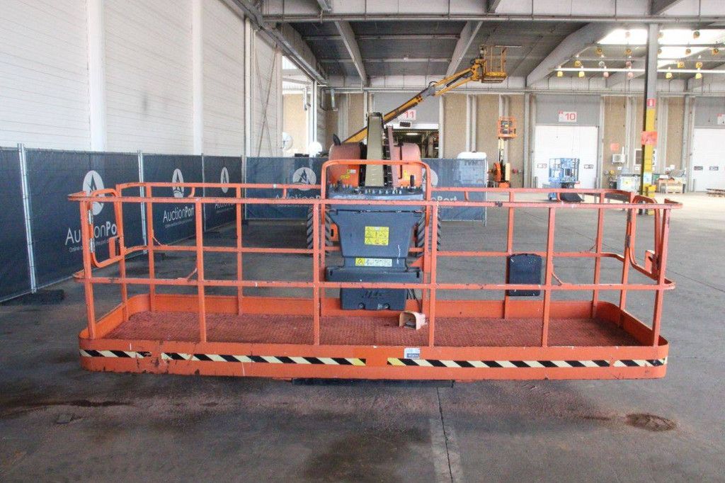 JLG 680S Diesel Telescopic Boom Lift 22.7m 2015