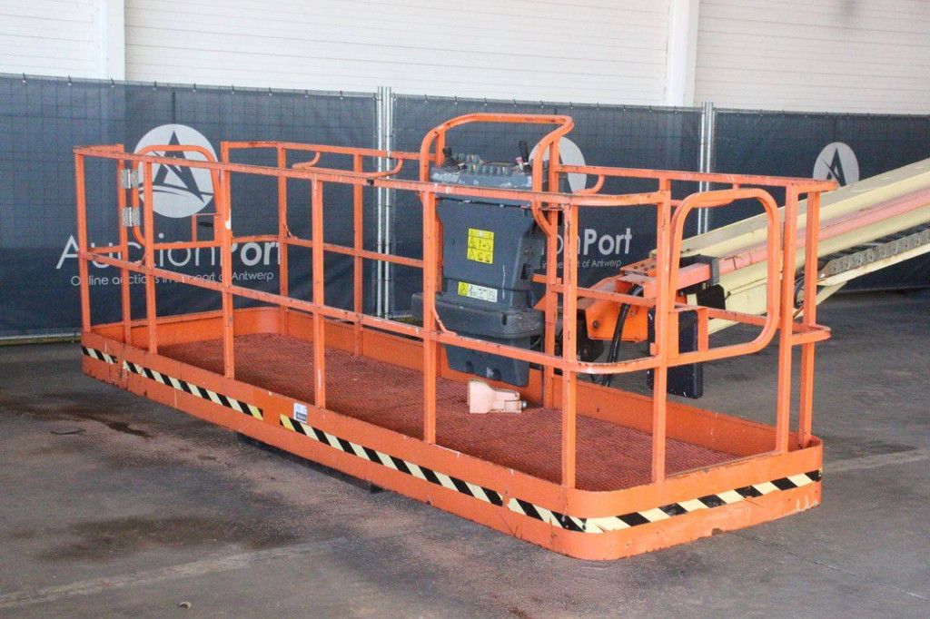 JLG 680S Diesel Telescopic Boom Lift 22.7m 2015