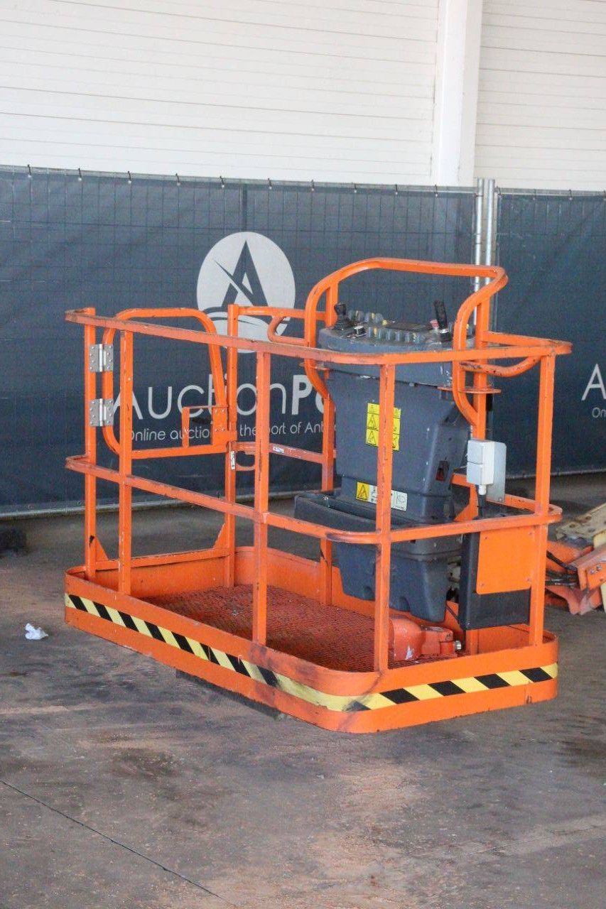 JLG 400S Diesel-Teleskoparbeitsbühne 14,3 m 2014