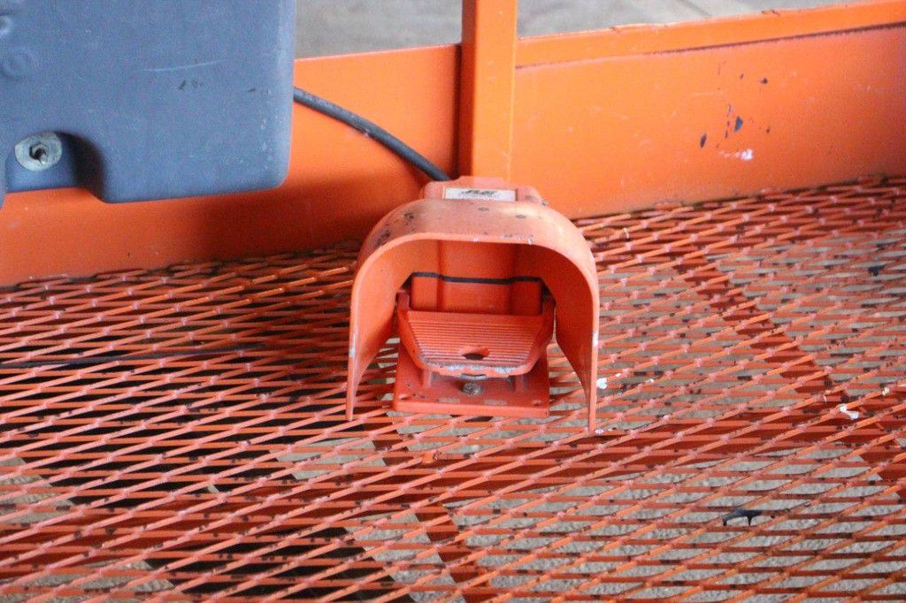 JLG 400S Diesel-Teleskoparbeitsbühne 14,3 m 2014