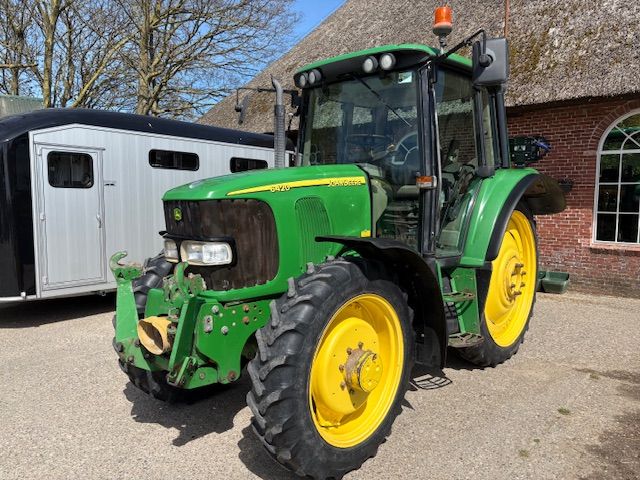 John deere 6420