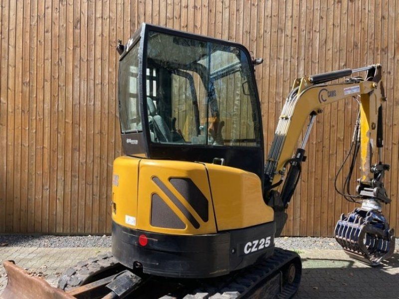 CZ25