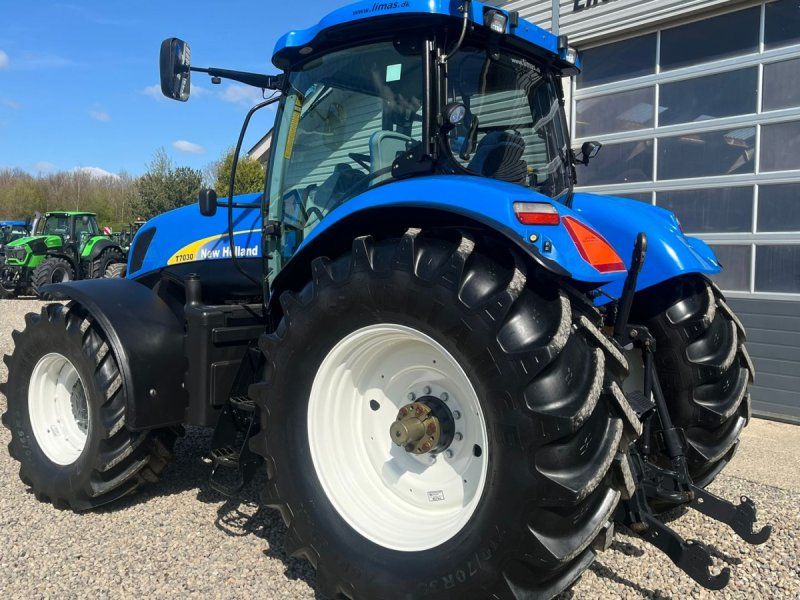 New Holland T7030 Med frontlift