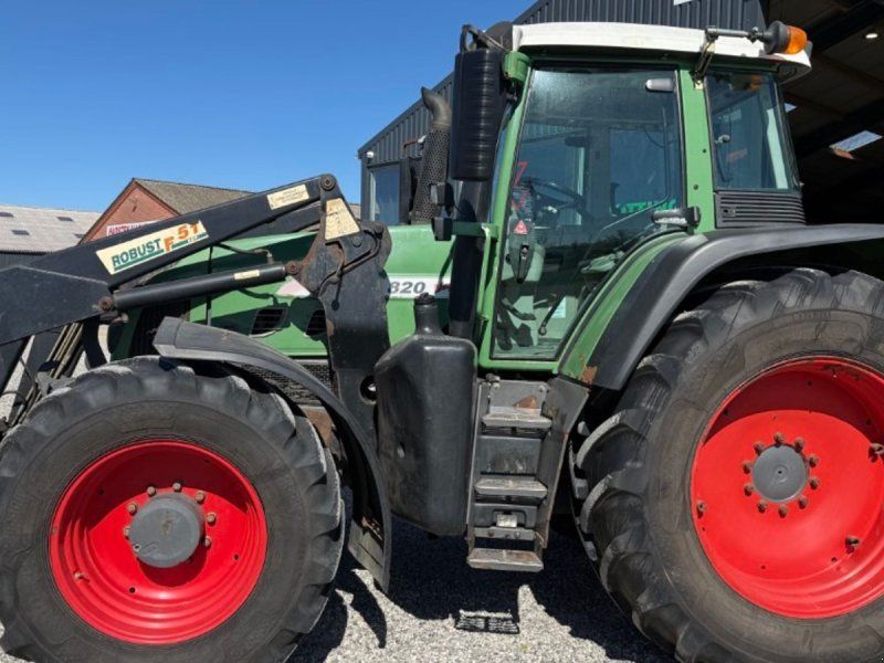 Fendt 820 Vario TMS Stoll Læsser