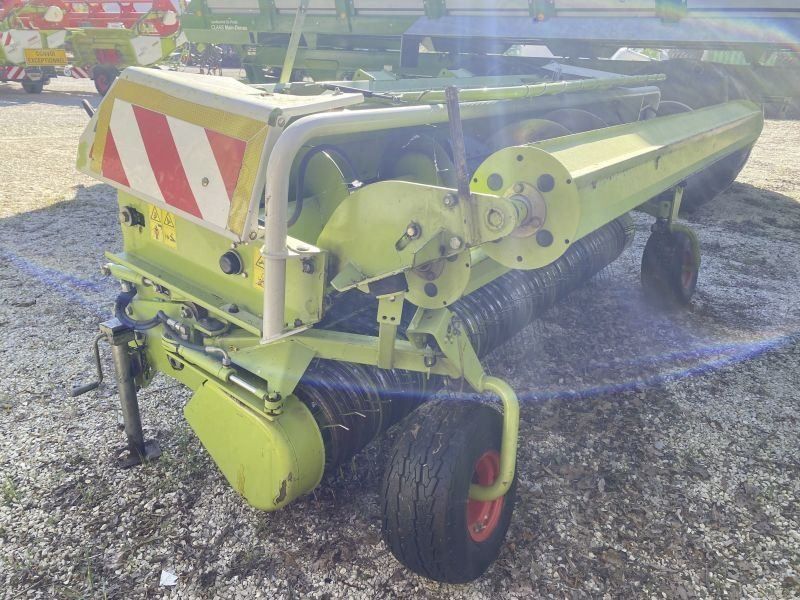 Claas PICK UP 300 HD