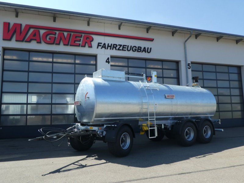 Wagner 3-Achs Güllezubringer