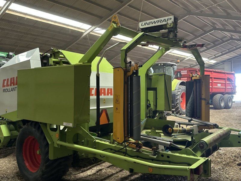 Claas ROLLANT 255 RC UNIWRAP