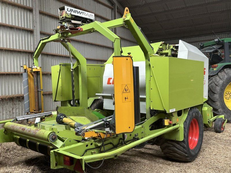 Claas ROLLANT 255 RC UNIWRAP
