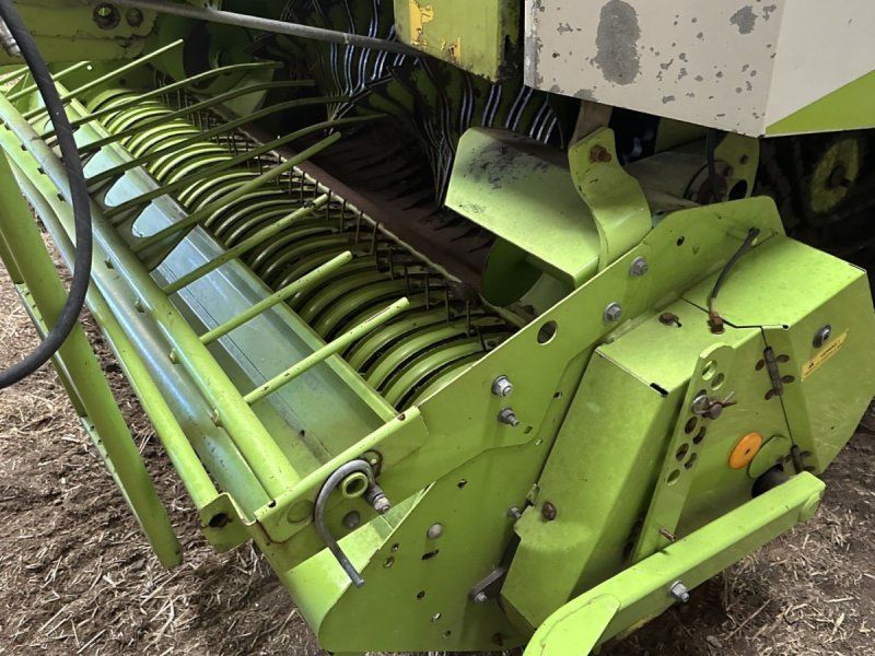 Claas ROLLANT 255 RC UNIWRAP
