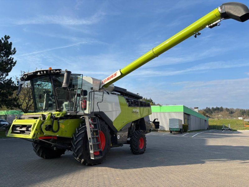 Claas LION 6700