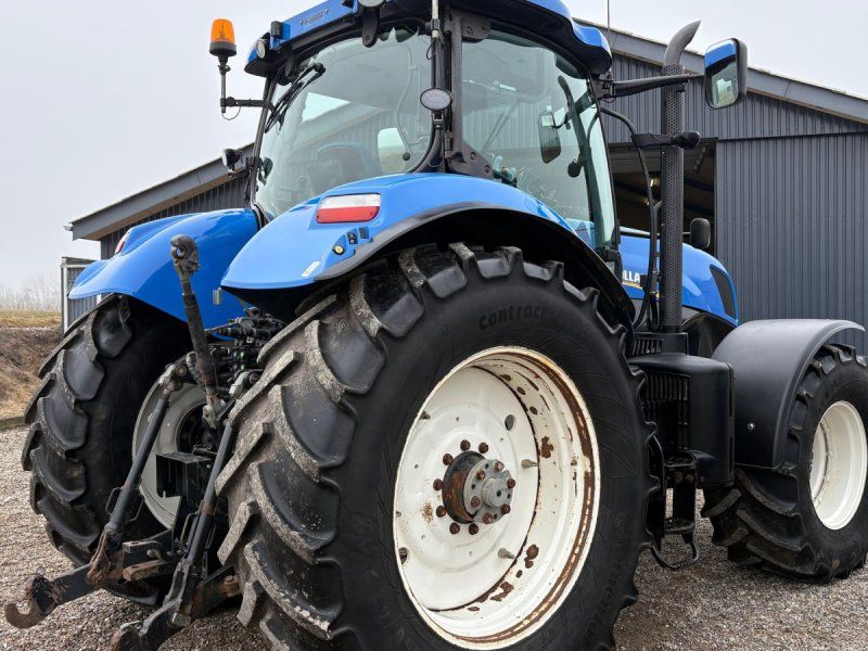 New Holland T7.220
