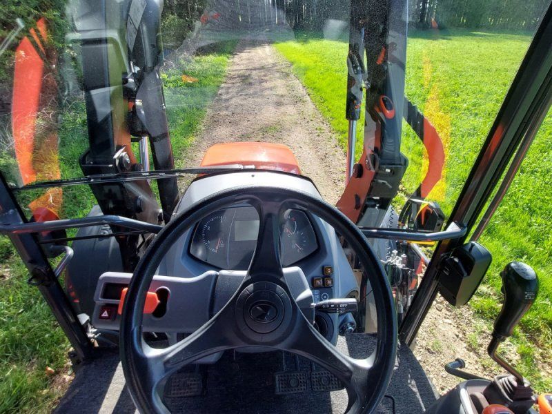 Kubota M 4062 mit FL