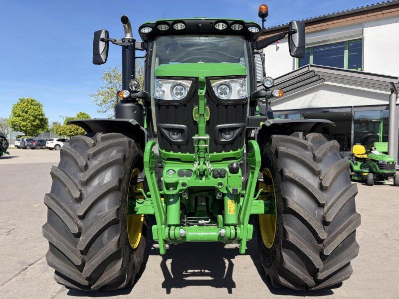 John Deere 6R 185