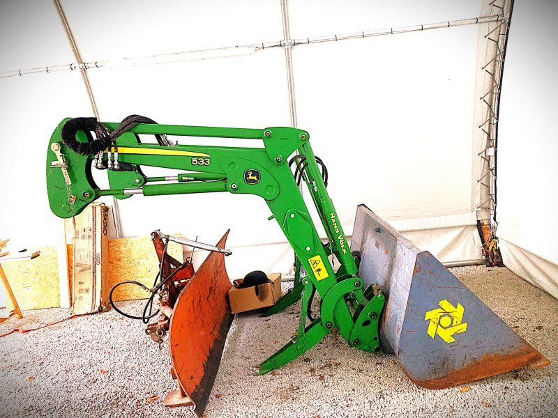 John Deere 533 FRONTLADER