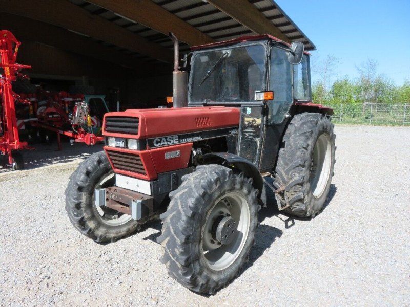 Case IH CI 685A