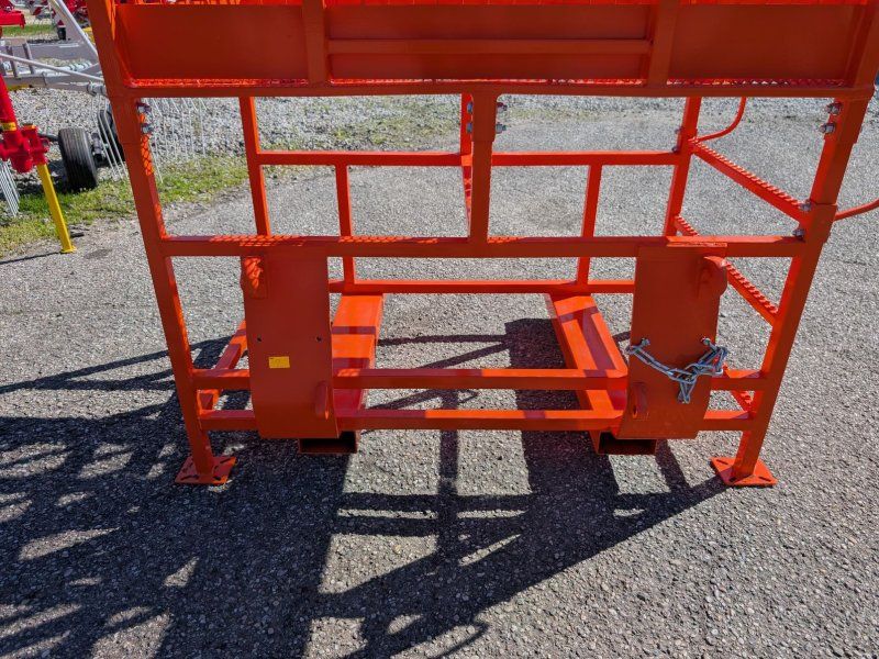Arbeitskorb / Arbeitsbühne hoch
