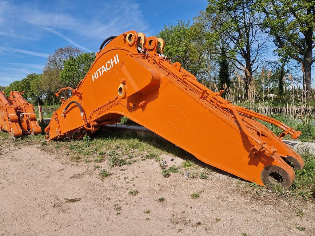 Hitachi EX2000-7B Boom + Stick