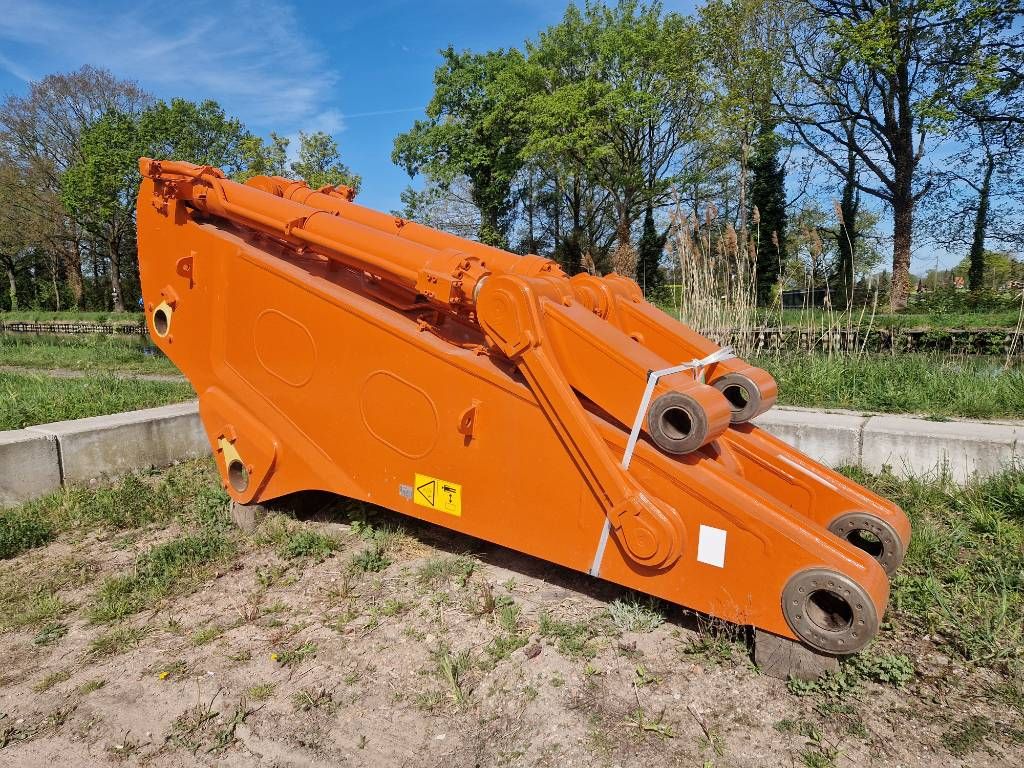 Hitachi EX2000-7B Boom + Stick